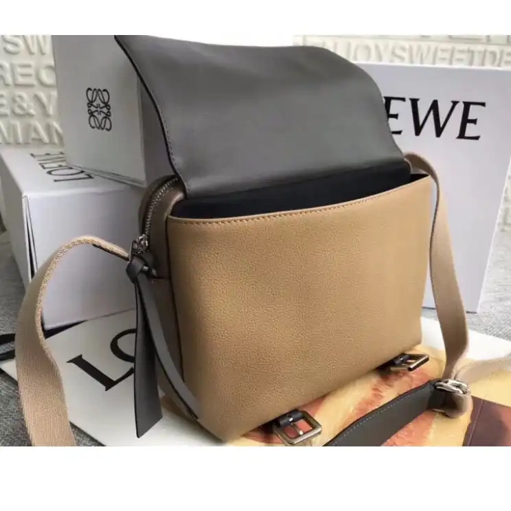 Official Brother Sam s 19YAN0010 Bag Loewe 0708